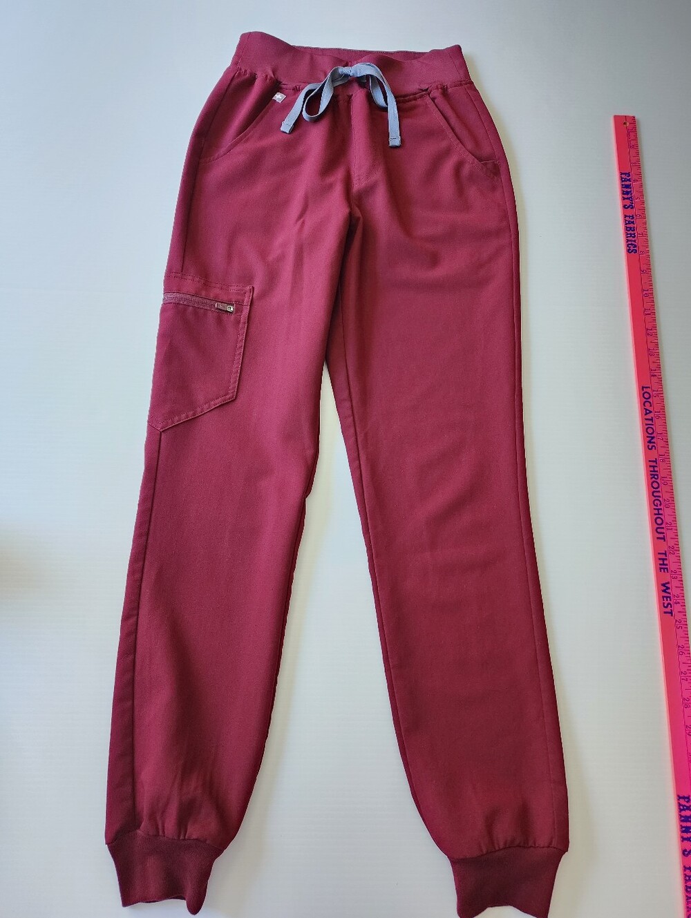 FIGS Burgundy High Waisted Zamora jogger scrub pants XXSR